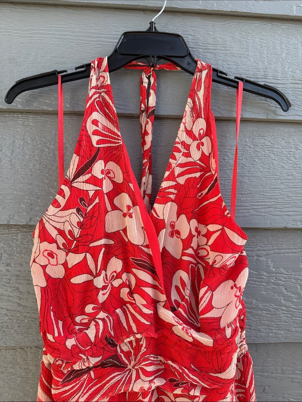 Oscar de la Renta Red Floral Halter Maxi Dress - Picture 4 of 14
